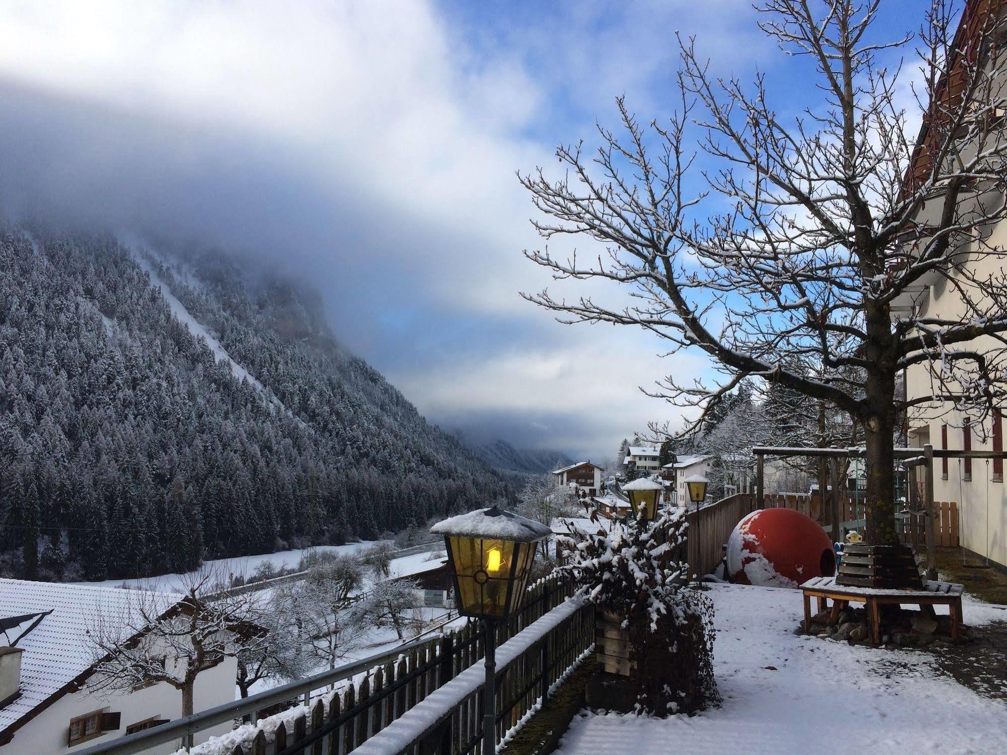 Hotel Schoental ฟิลิซัวร์ ภายนอก รูปภาพ